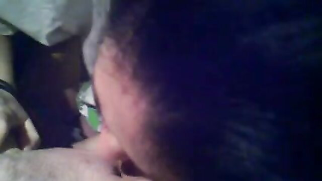 Amateur guy getting pity blowjob from fuck buddy best friend closeup